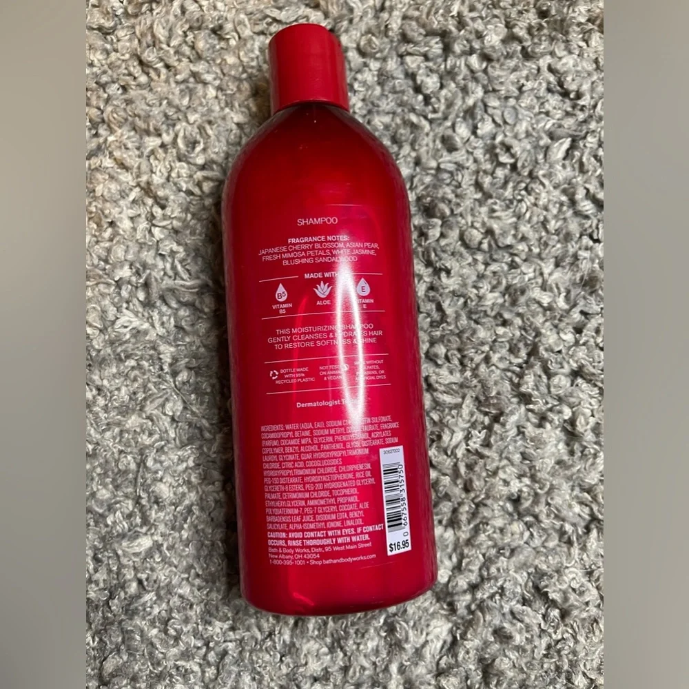 Bath & Body Works shampoo & conditioner